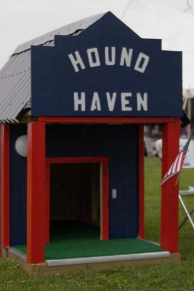 DogHouses005